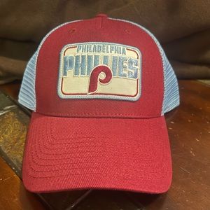 Philadelphia Phillies Cooperstown Collection snap back adjustable mesh hat
